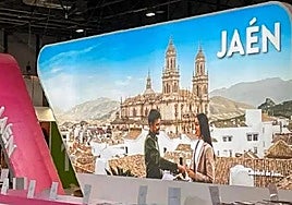 Estand presidido por una imagen de la Catedral en Fitur 2023 donde se reforzó la candidatura.
