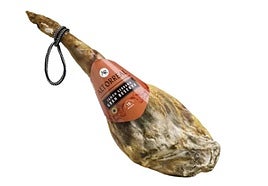 La oferta inédita de Carrefour que vende un jamón de siete kilos por solo 59 euros.