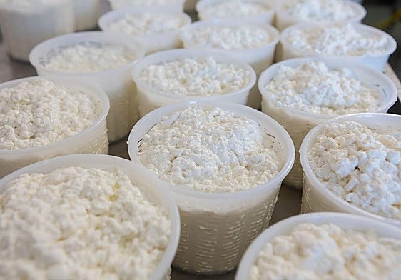 Aviso de la OCU sobre los lácteos con proteínas.