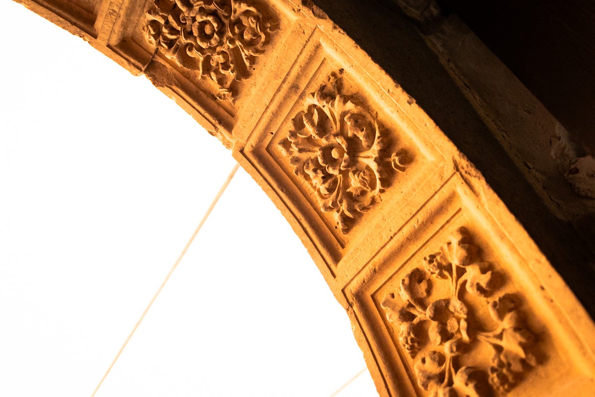 Las imágenes del interior del Castillo de la Calahorra y el acto de adquisición