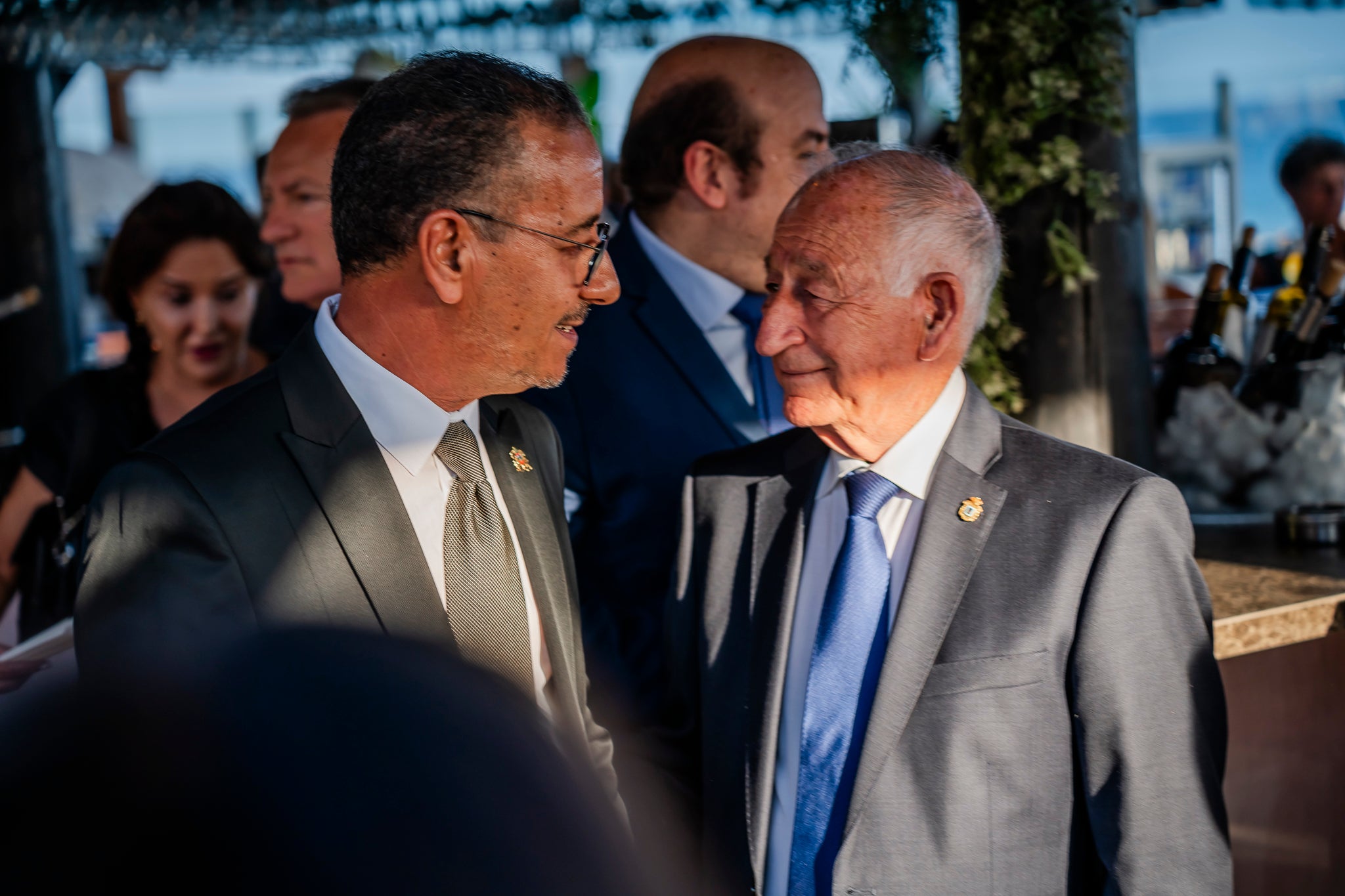 El abrazo entre las orillas de Alborán