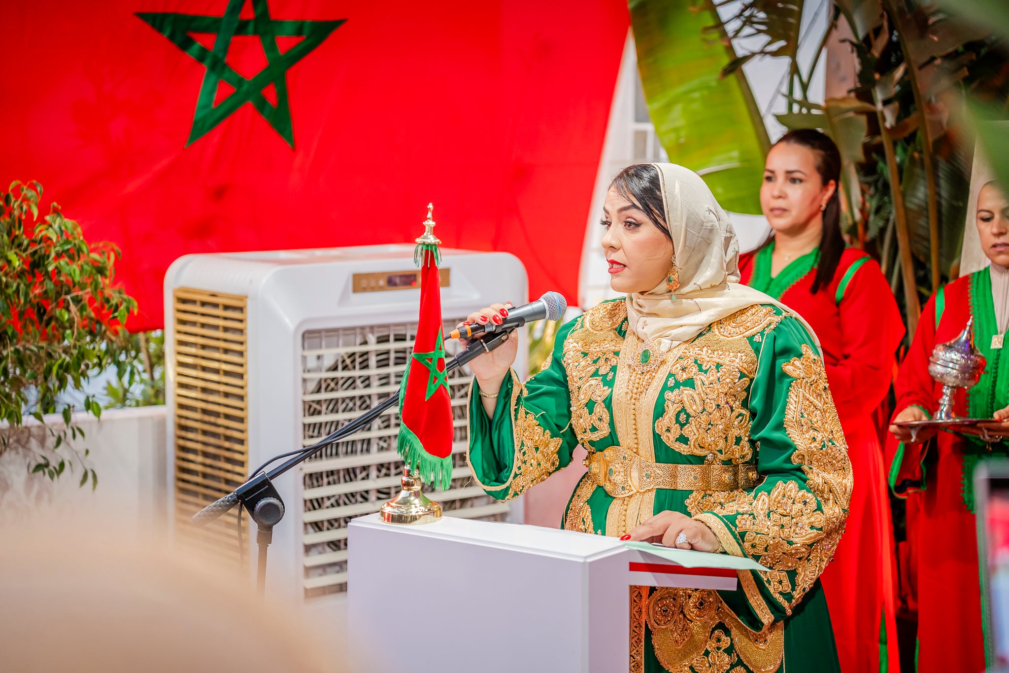 El abrazo entre las orillas de Alborán