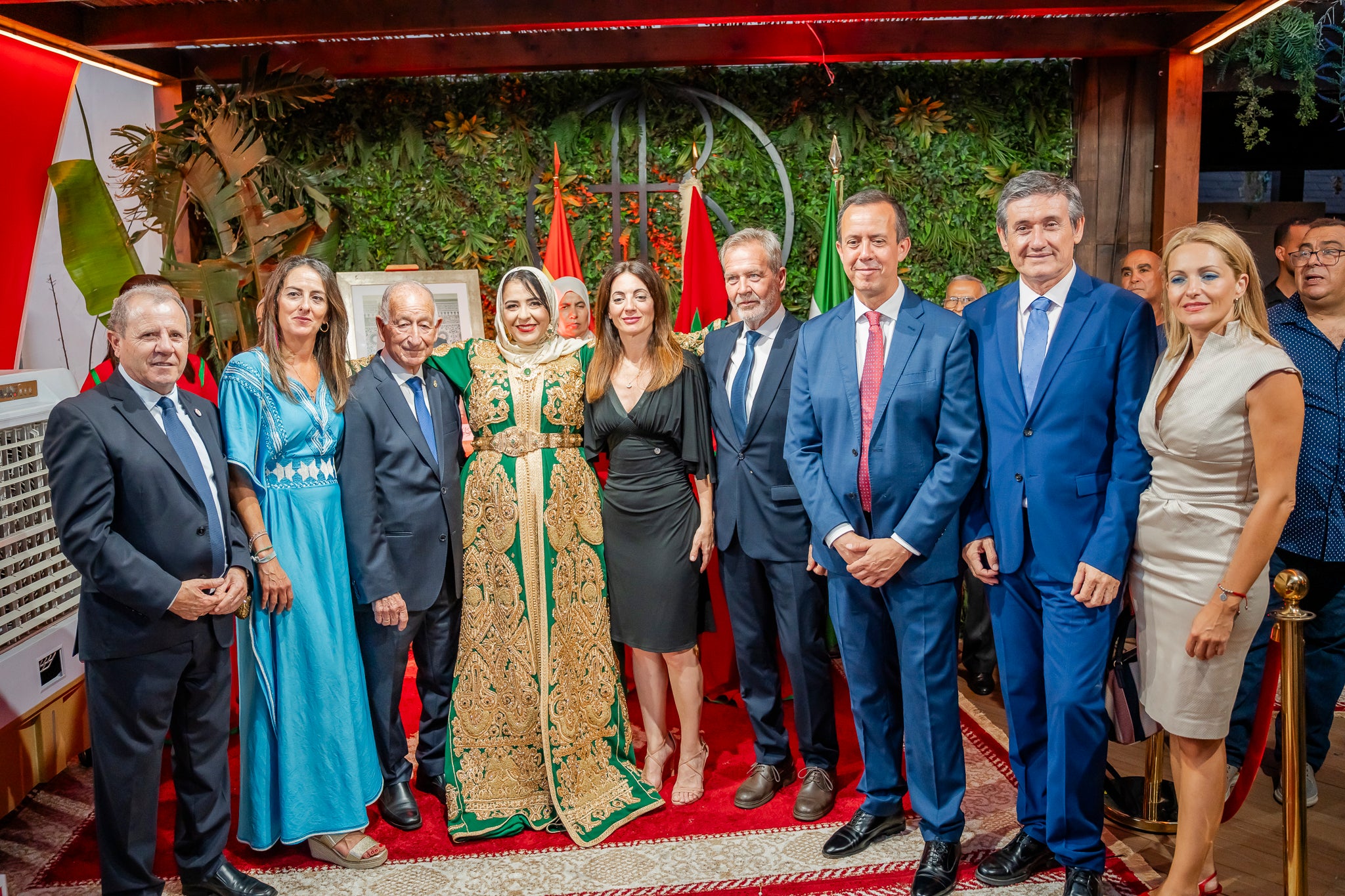 El abrazo entre las orillas de Alborán