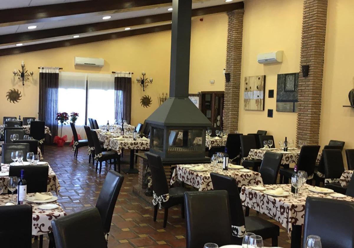 Imagen principal - Bella, la mujer al frente de la Hacienda granadina que mezcla hotel, restaurante y celebraciones