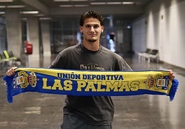 Cristian Gutiérrez, a su llegada a Las Palmas de Gran Canaria.