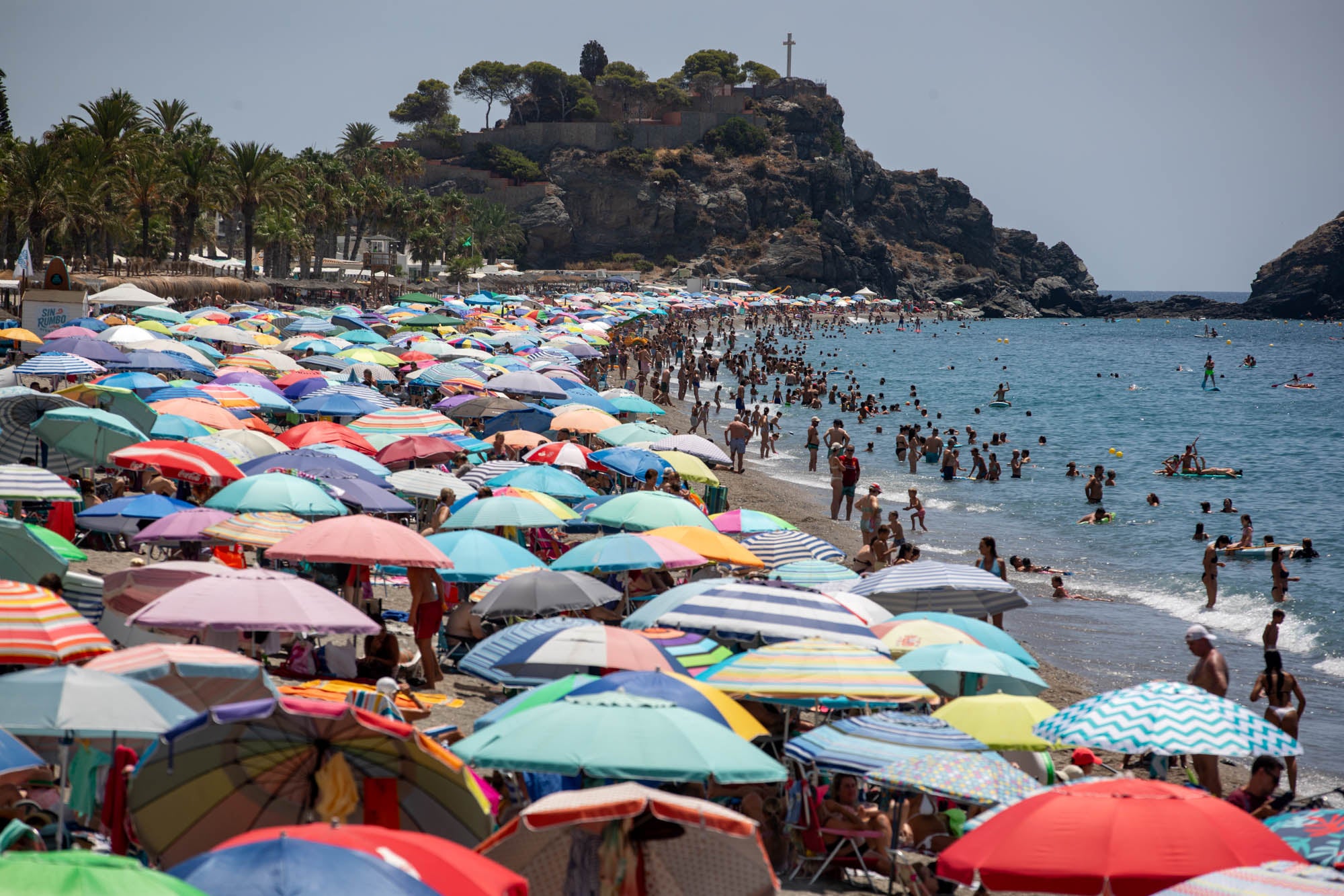 Primer fin de semana de agosto a reventar en Almuñécar