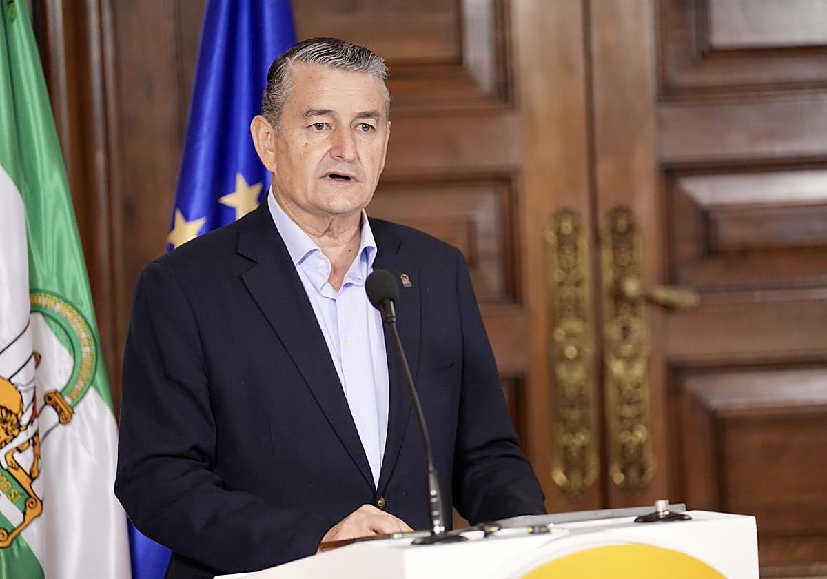 El consejero andaluz de la Presidencia, Interior, Diálogo Social y Simplificación administrativa, Antonio Sanz.