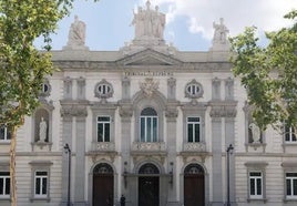 El Supremo inadmite el recurso de un hombre condenado por abusar sexualmente de su hija menor en Almería