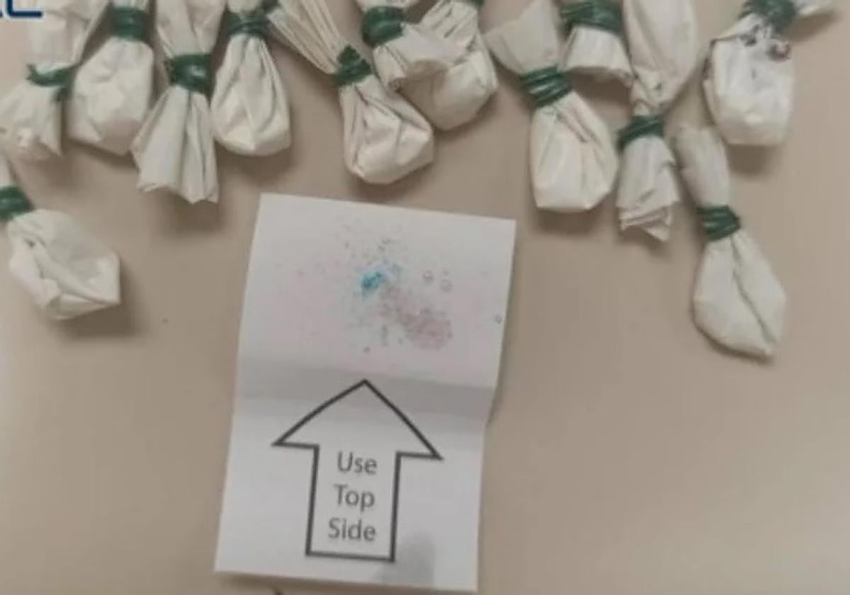 La pillan con 13 gramos de cocaína en coche y sin carné y se hace pasar por un familiar