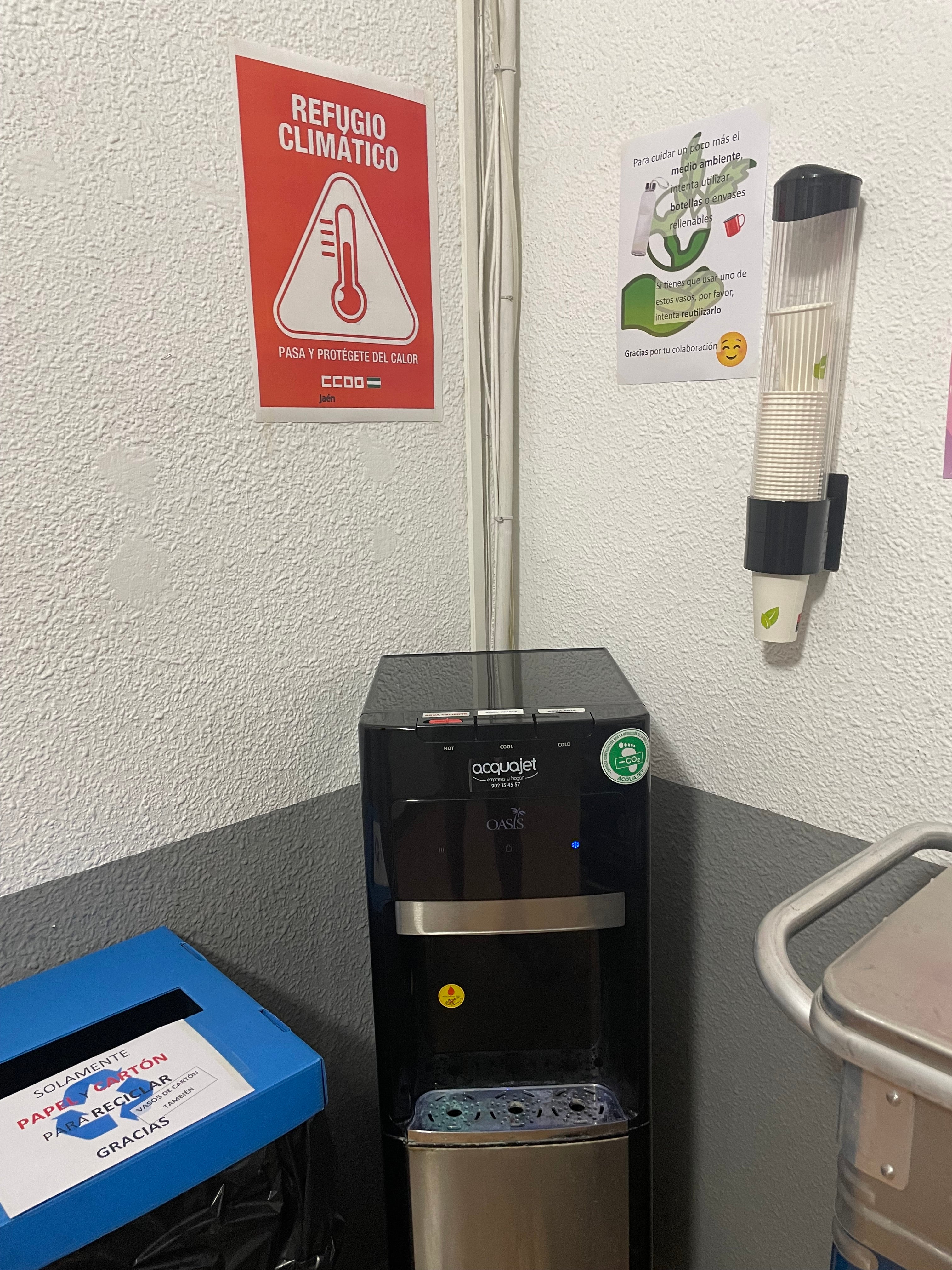 Así capean los jinenses el calor extremo