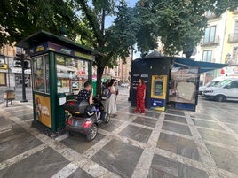 El PSOE denuncia la «ocupación excesiva en Plaza Nueva»