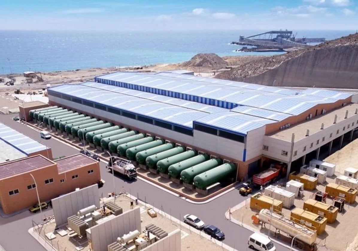 Imagen aérea de la desaladora de agua de Carboneras.