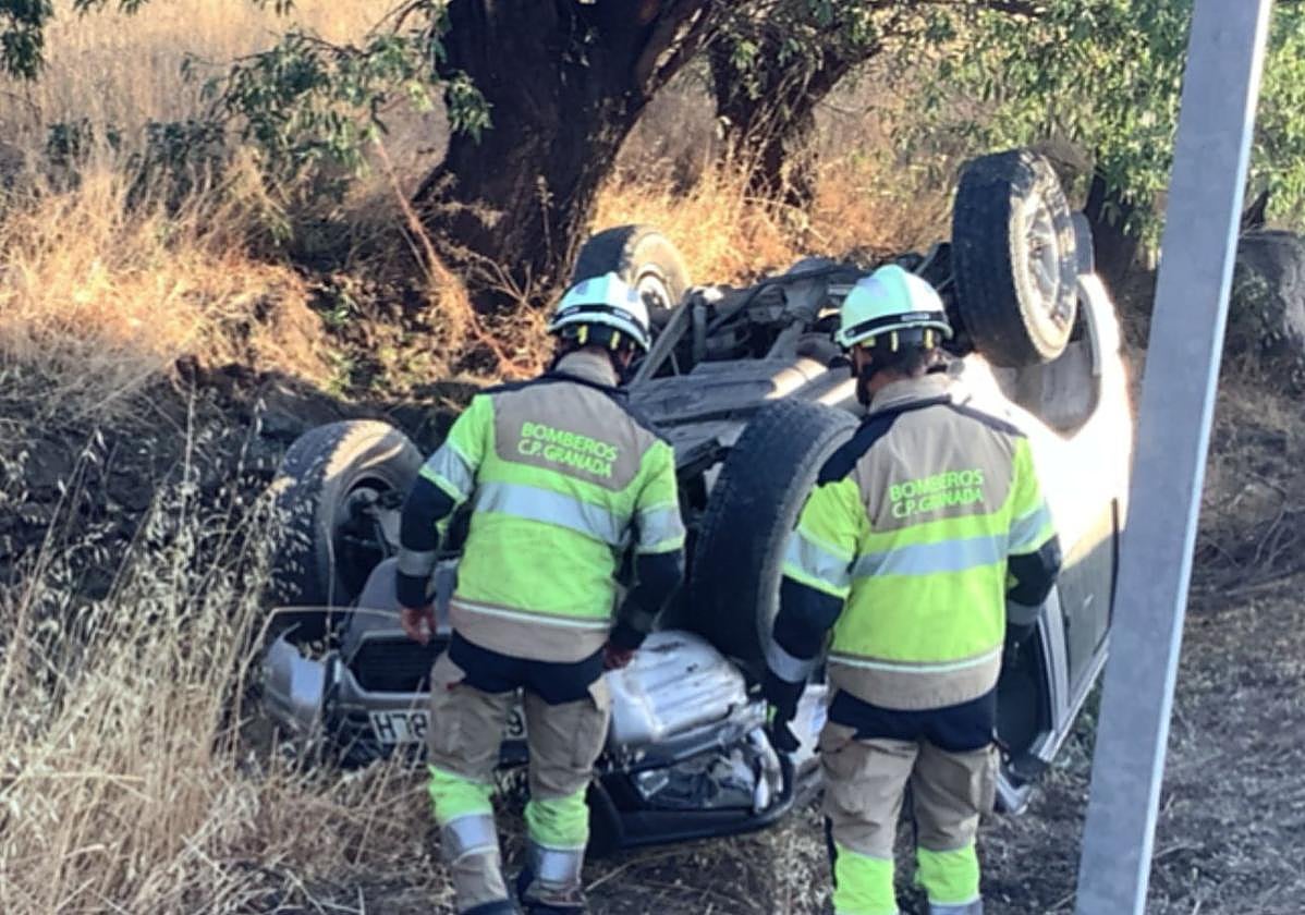Un herido tras volcar con su vehículo en Jerez del Marquesado