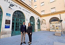 Agustín González y Carmen Colmenero en la presentación del centro de ocio, en octubre de 2024.