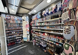 'El color de las cosas', kiosco de plaza Bib-Rambla, Granada