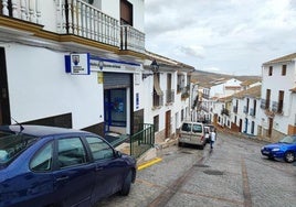 Administración de lotería de Ardales, en Málaga, que ha repartido El Millón del Eurimillones.