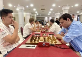 Una de las partidas del equipo zubiense contra Platja d'Aro en el campeonato de España de Primera división.