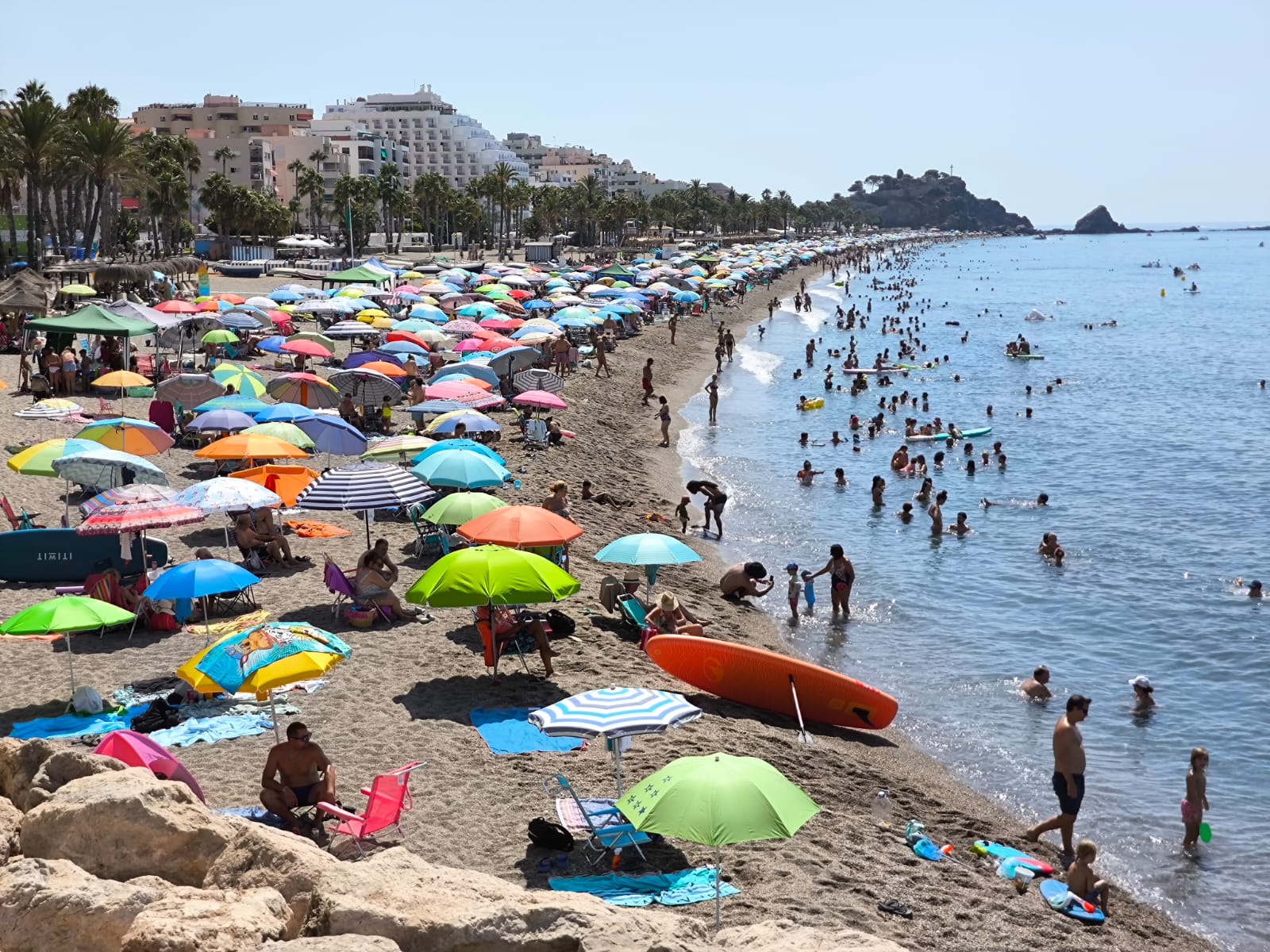 Ambientazo en la Costa para el puente