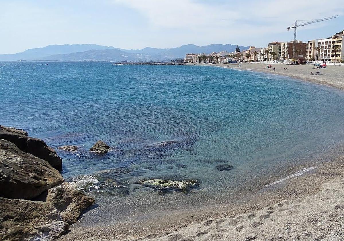 Playa de Torrenueva, en Motril.