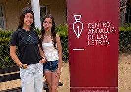 Las jienenses Diana Moreno y Marién Rubio.