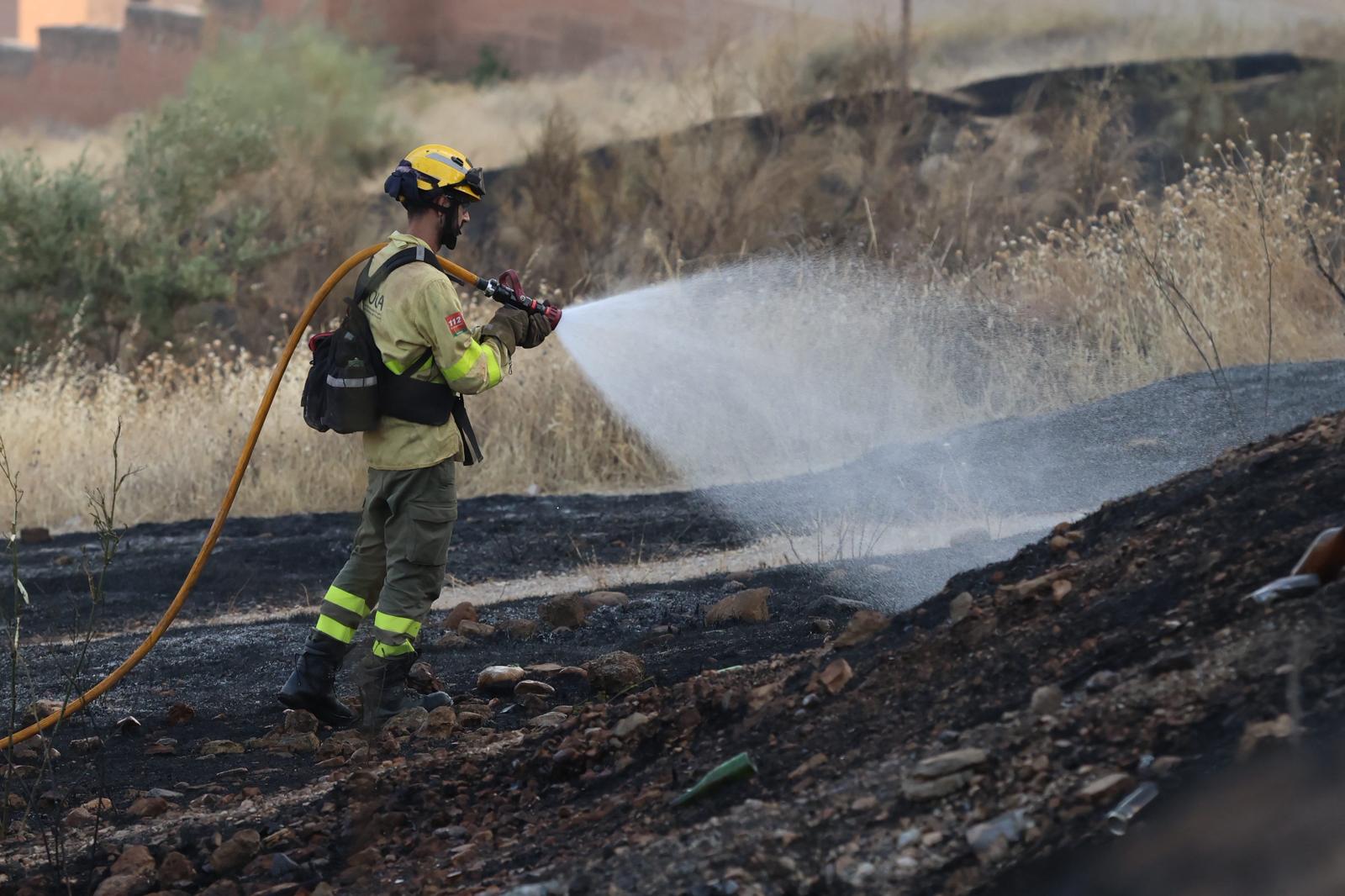 Las imágenes del incendio en San Miguel Alto