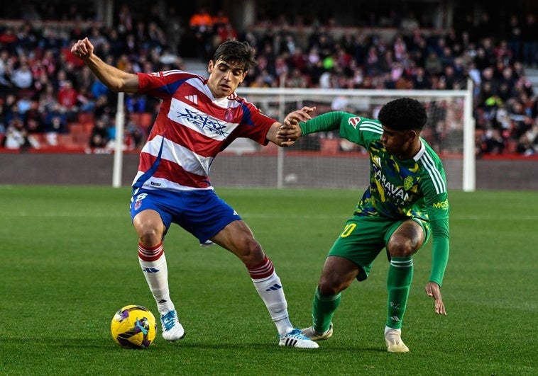 El Eibar refuerza su ataque con Adu Ares antes de recibir al Granada