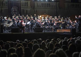 La Banda Municipal pondrá música al domingo de Feria con su tradicional concierto en la Plaza Vieja