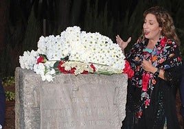 Estrella Morente le canta a la memoria de Lorca.