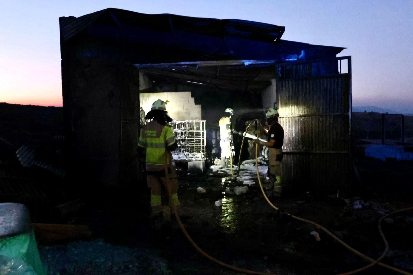 Desde dentro: Las imágenes del incendio de Benamaurel y Castilléjar