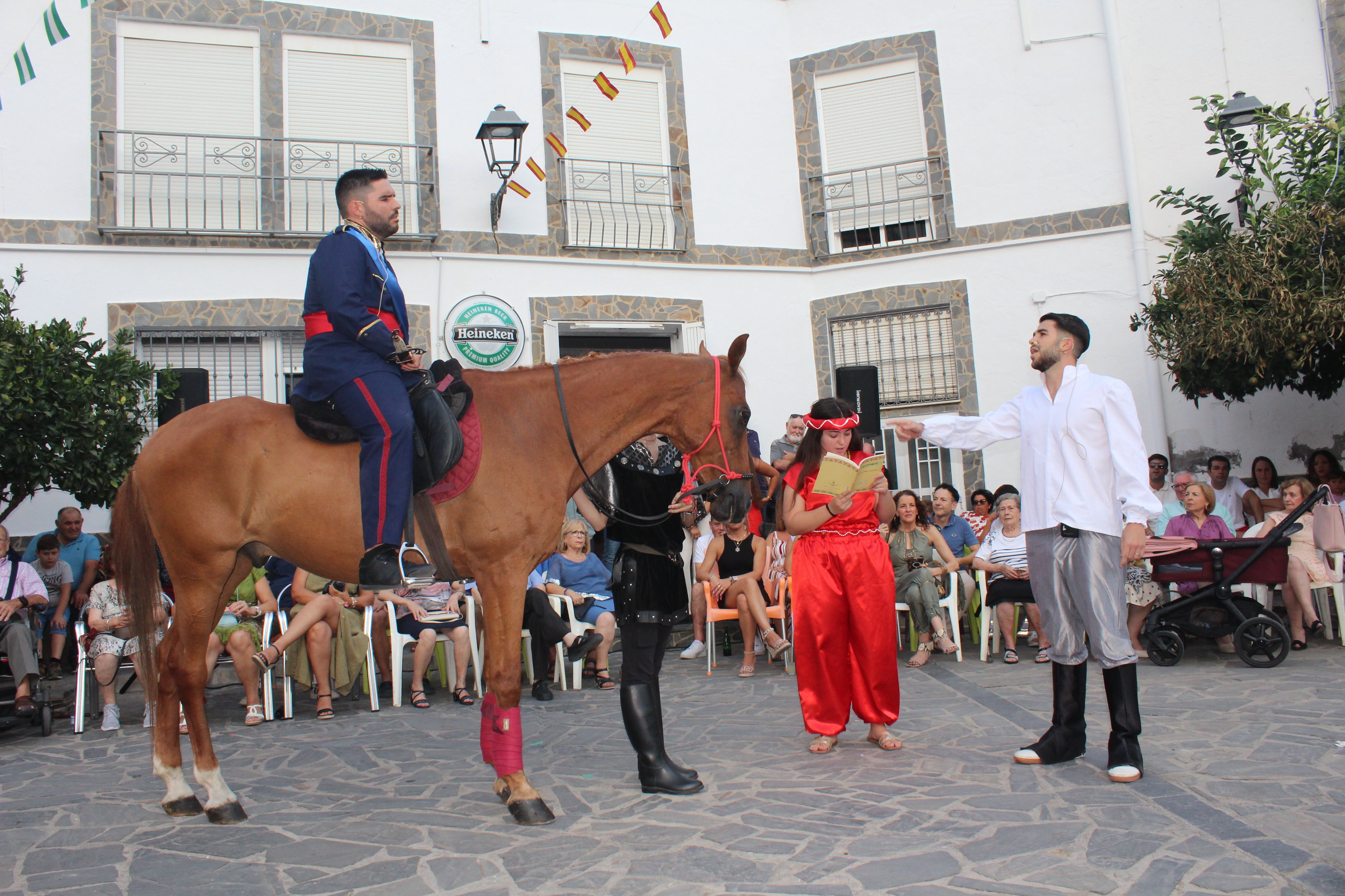 Velefique revive su pasión con los Moros y Cristianos, en imágenes