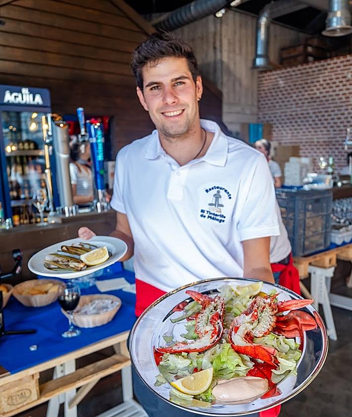 Imagen secundaria 2 - El famoso chiringuito de las subastas de pescado se hace con El Barco de Churriana