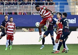 Loïc, en una acción previa a su expulsión en Ipurua.