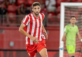 Édgar durante un partido con el Almería