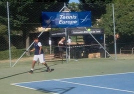 Un partido de la edición anterior del torneo de Otura.