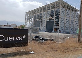 El nuevo edificio, en el que participa Cuerva, en la base de Armilla.