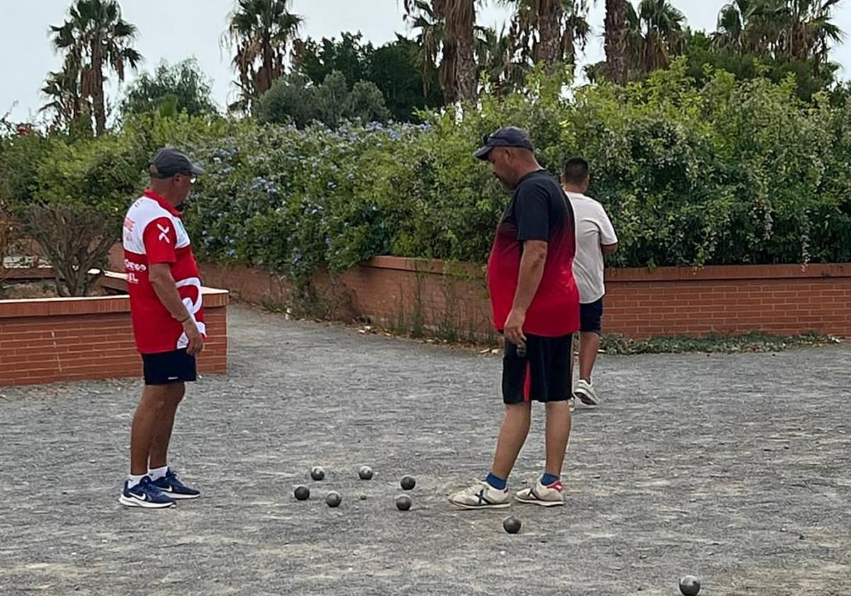 El Trofeo de Feria de petanca, una exhibición de buen juego.