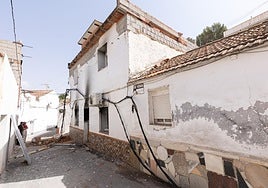 Vivienda afectada por el incendio del miércoles.