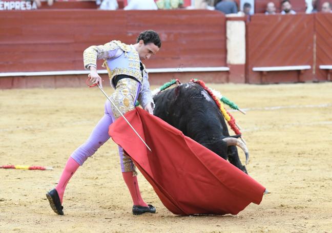 Trincherazo de cartel de toros de Blas Márquez.