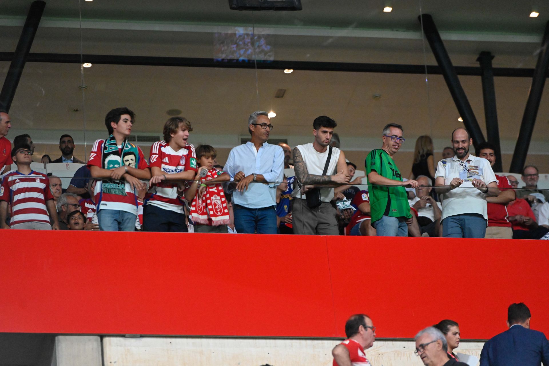 Encuéntrate en la grada del Granada - Mirandés