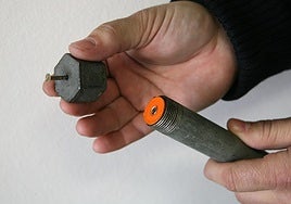 Pincho confiscado por la Policía Local de Granada en una imagen de archivo.