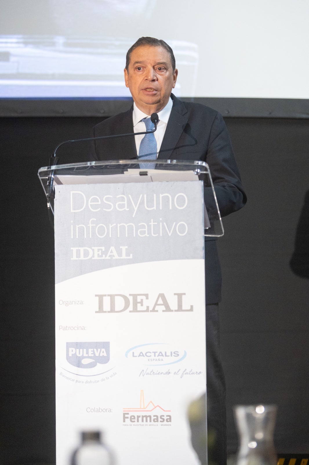 El foro informativo con el ministro Luis Planas, en imágenes