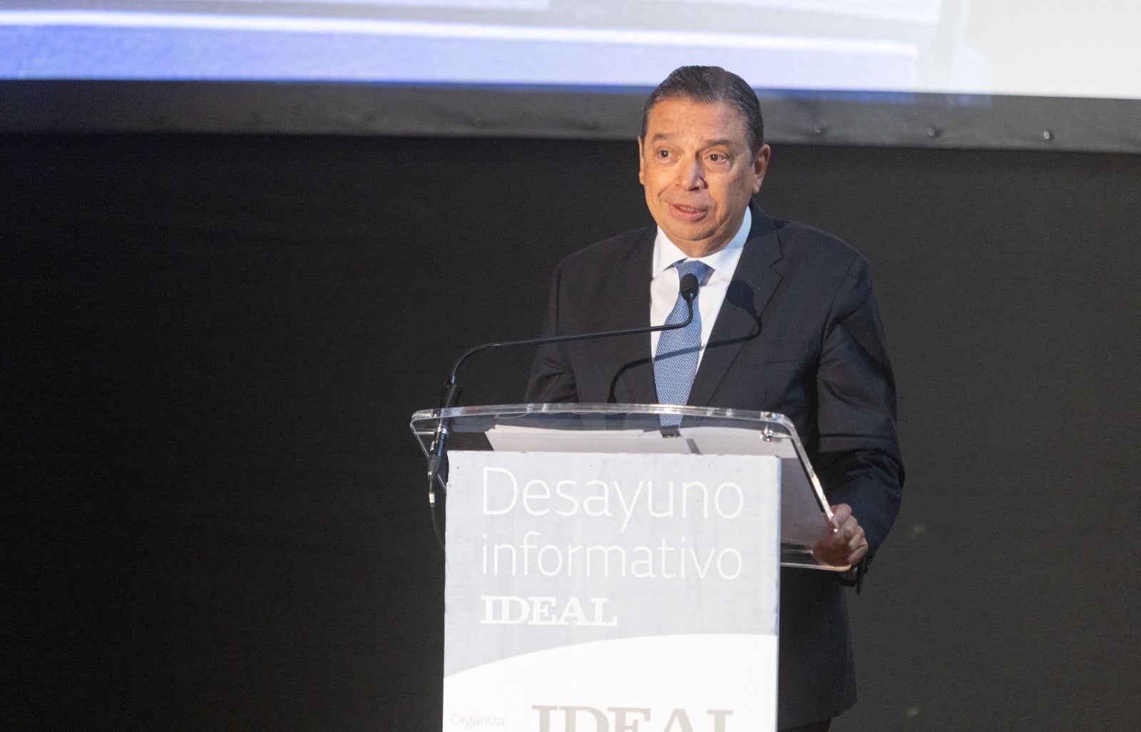 El foro informativo con el ministro Luis Planas, en imágenes