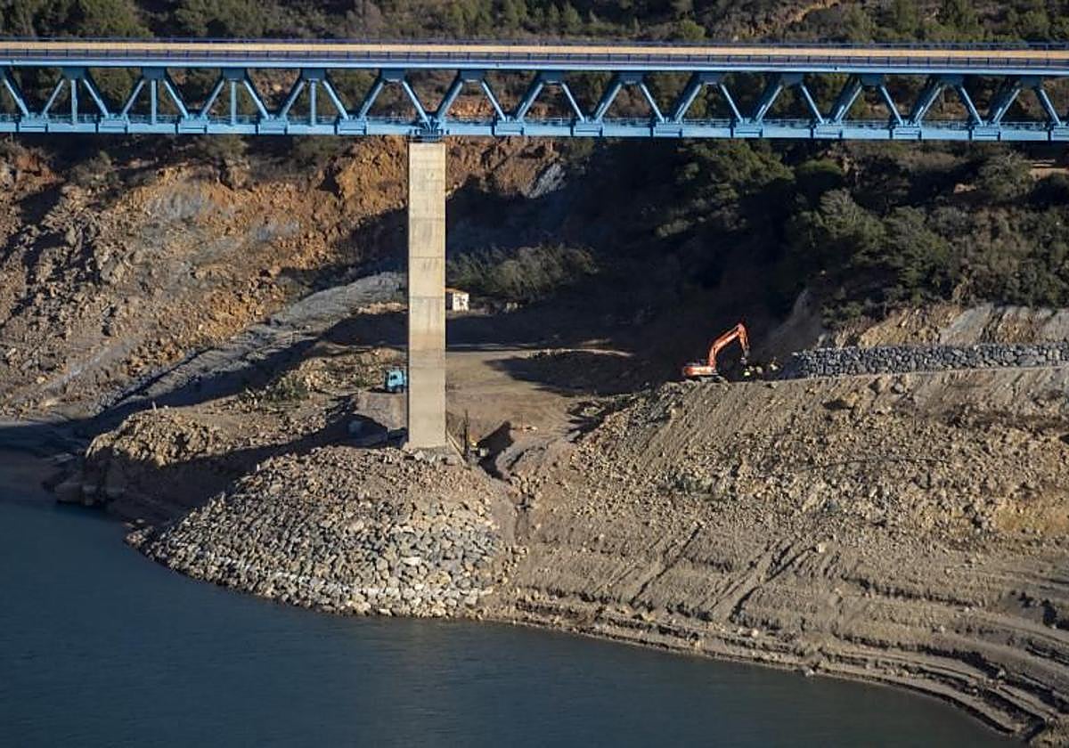 Obras en el viaducto de Rules en una imagen de archivo.