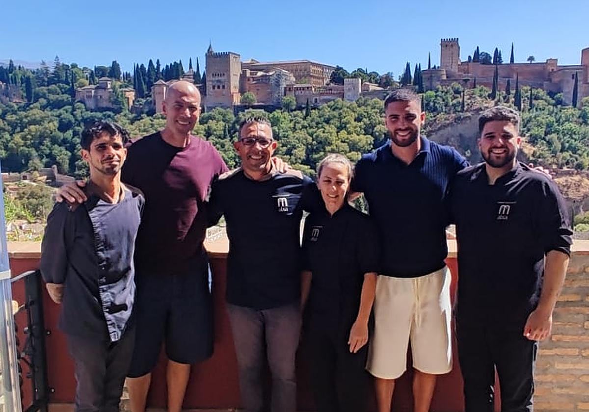 Los Zidane, en el Carmen Mirador de Aixa.