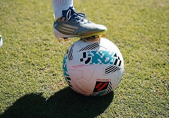 El que tenga el balón y lo sepa usar, se llevará el gato al agua en un partido de Primera.