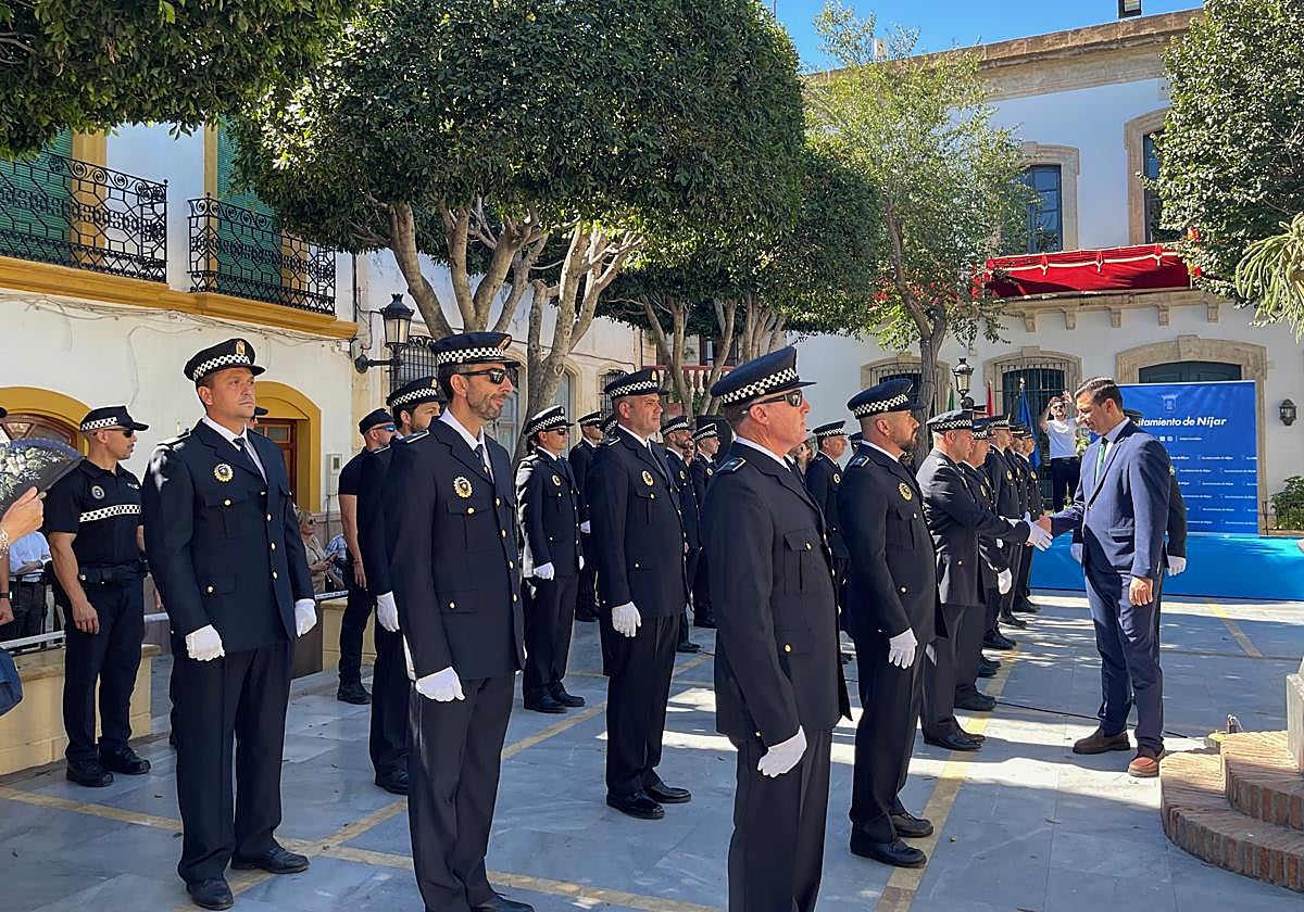 Níjar dispondrá de más policías locales que nunca en sus calles