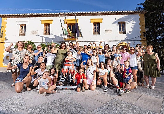Todas las familias de Santa Cruz del Comercio, unidas por la causa de Francisco