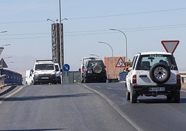 Zona donde está previsto construir una nueva pasarela peatonal para conectar Peligros y Albolote