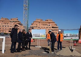 Primera piedra del IES Las Salinas de Roquetas de Mar, una de las obras adjudicadas durante 2024.