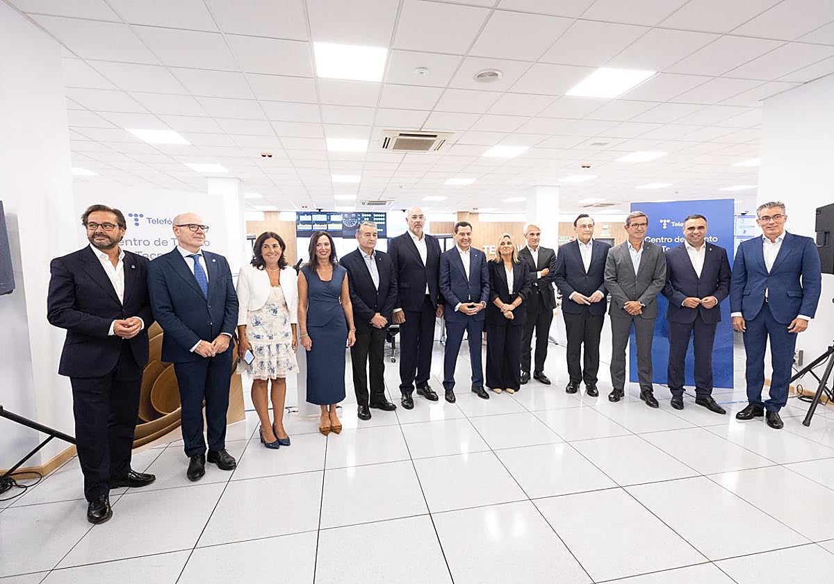 Imagen principal - Inauguración de las instalaciones del nuevo referente en ciberseguridad con sede en Granada